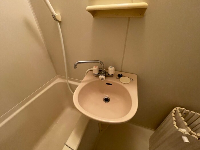 物件内観写真14　(洗面)