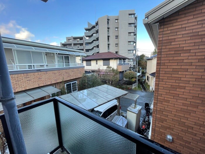 物件内観写真16　(室内からの展望)