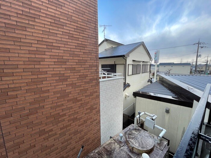 物件内観写真16　(室内からの展望)