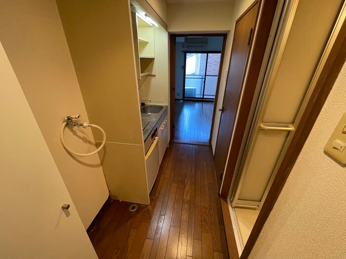 物件内観写真17　(廊下)