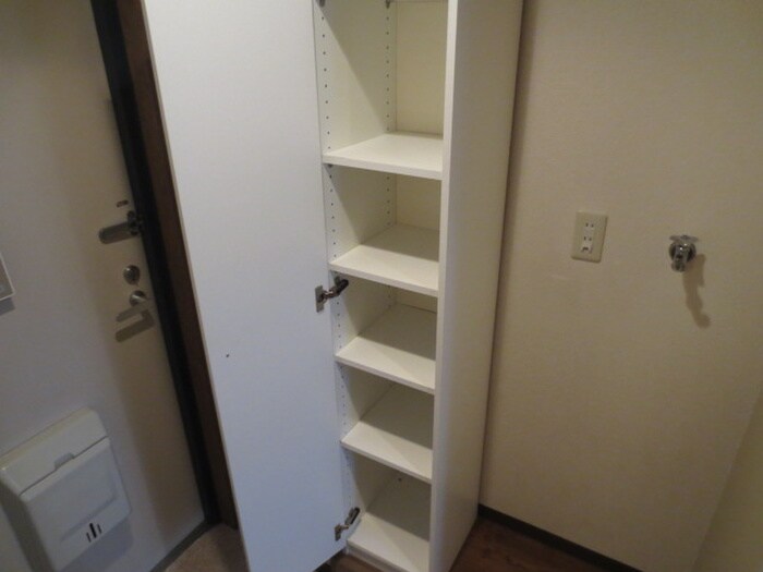 物件内観写真18　(靴箱)