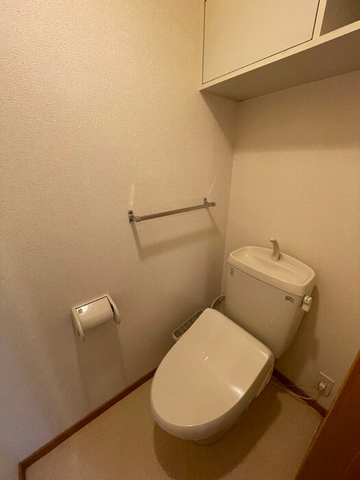 物件内観写真14　(トイレ)