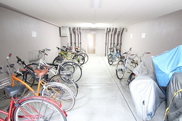 駐輪場