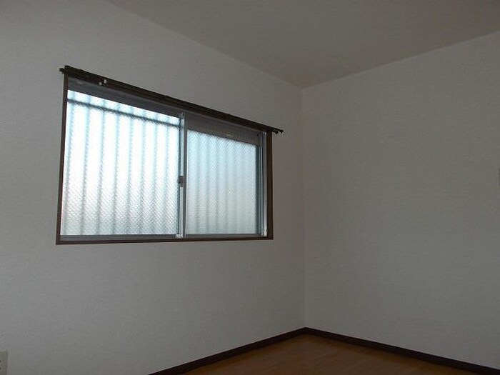 物件内観写真14　(居室)