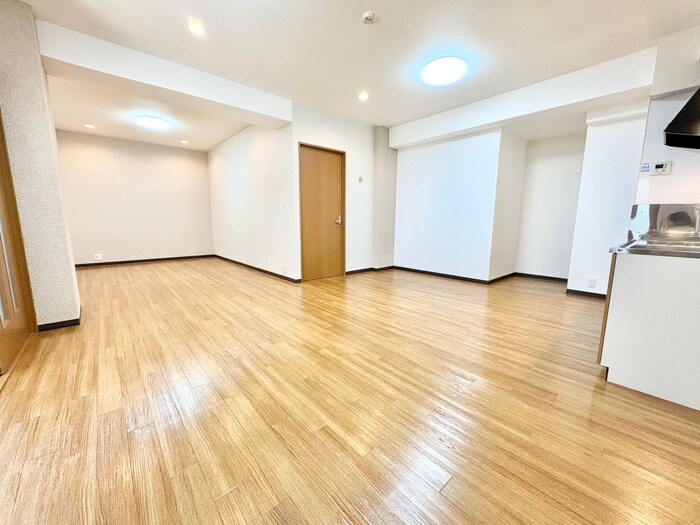 物件内観写真6　(居室)