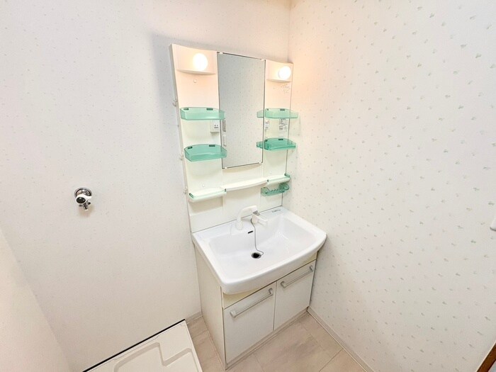 物件内観写真12　(洗面)