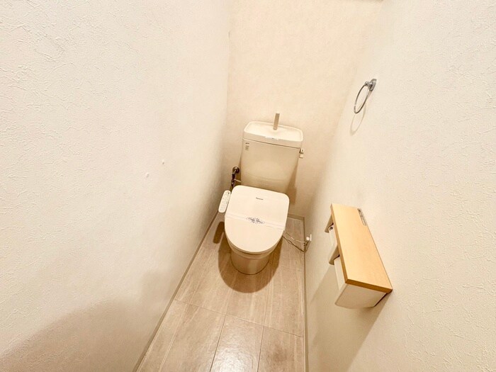 物件内観写真14　(トイレ)