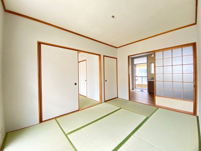 物件内観写真5　(居室)