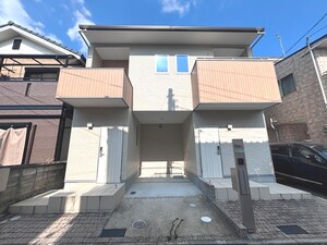 郡家新町タウンハウスⅤ外観写真