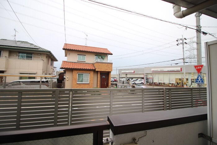 物件内観写真18　(室内からの展望)