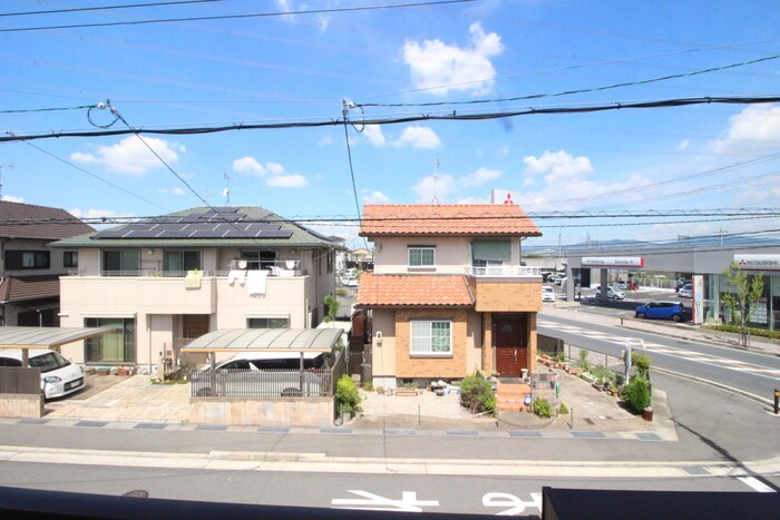 物件内観写真18　(室内からの展望)