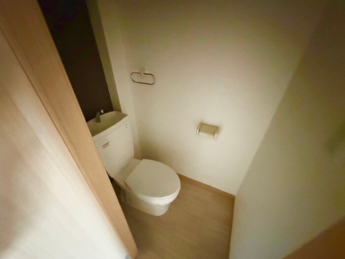 物件内観写真12　(トイレ)