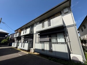 シャルムサカエ外観写真