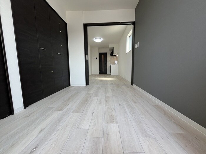 物件内観写真8　(居室)