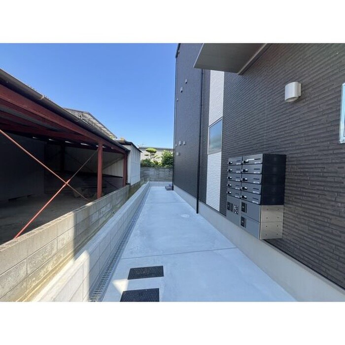 物件外観写真6　(外観写真)