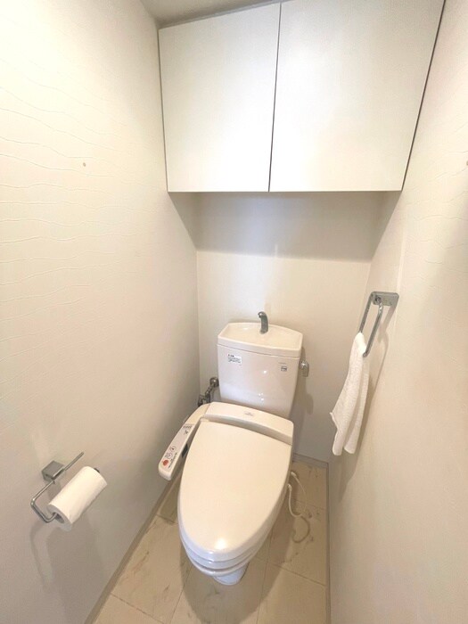 物件内観写真8　(トイレ)