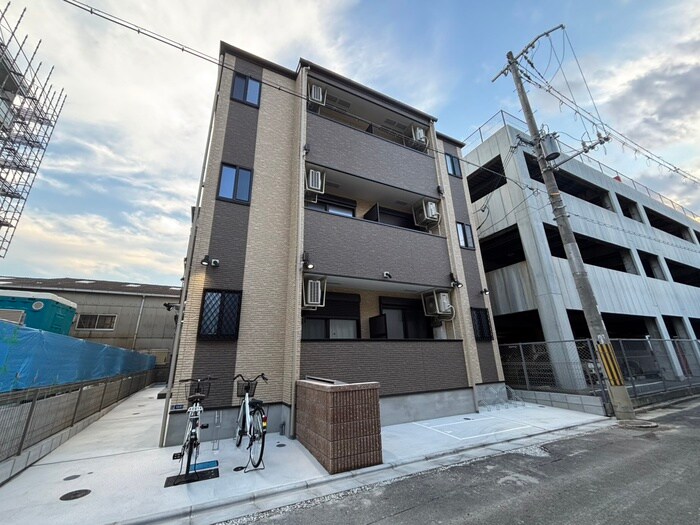 物件外観写真1　(外観写真)