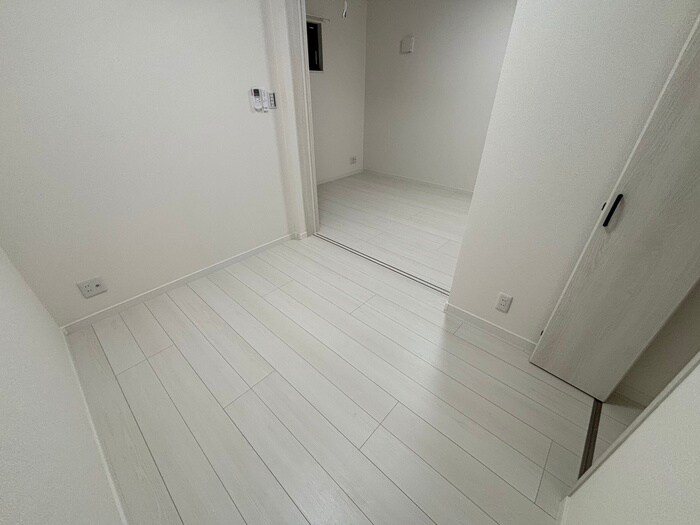 物件内観写真10　(居室)