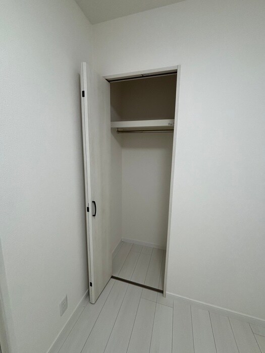 物件内観写真12　(収納)