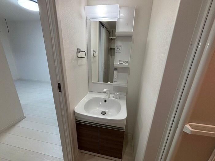 物件内観写真14　(洗面)