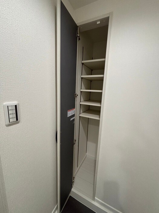 物件内観写真14　(靴箱)