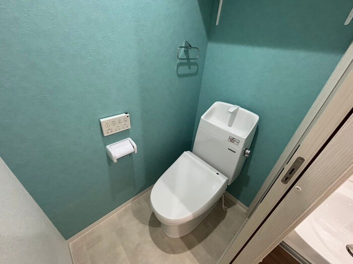 物件内観写真16　(トイレ)