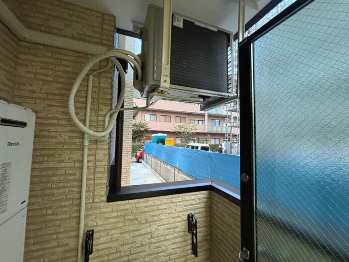 物件内観写真18　(室内からの展望)