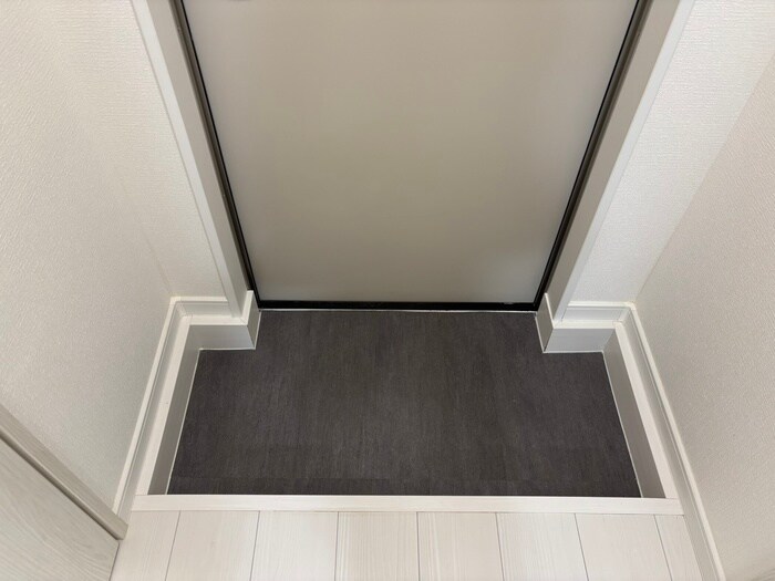 物件内観写真20　(玄関)