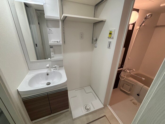 物件内観写真20　(洗濯機置場)