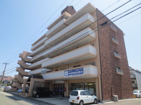 ロワイヤル森田外観写真