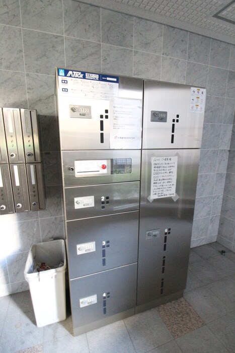 物件外観写真6　(建物設備)