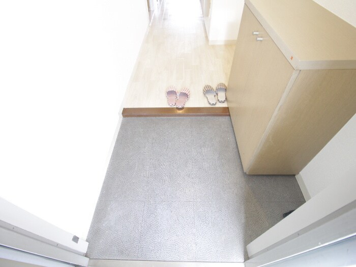 物件内観写真20　(玄関)