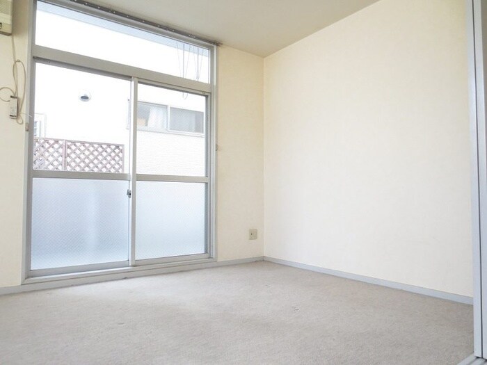 物件内観写真9　(居室)