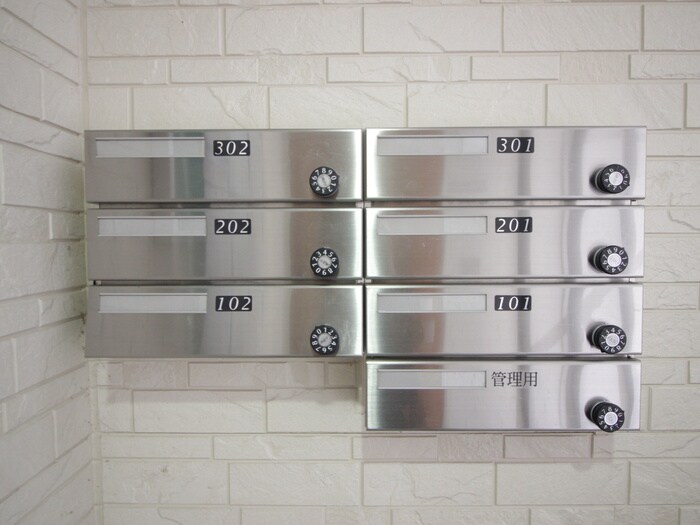 物件外観写真4　(建物設備)