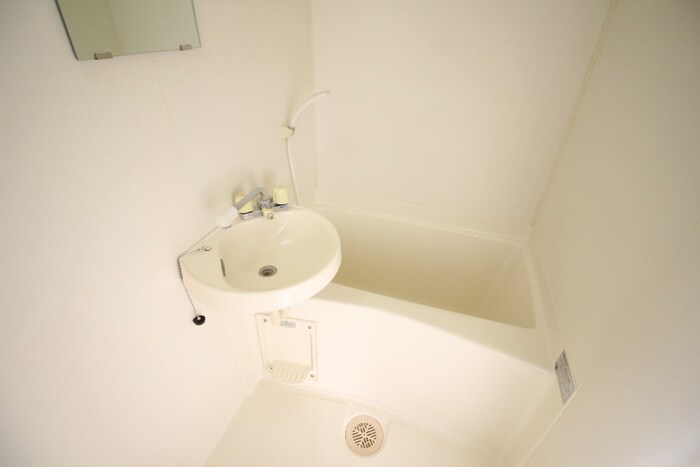 物件内観写真12　(バス／シャワールーム等)