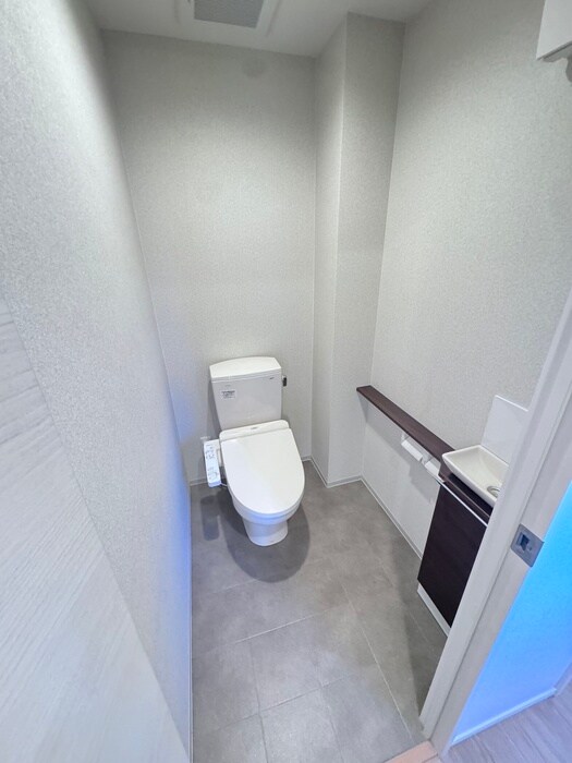 物件内観写真12　(トイレ)