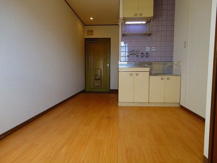 物件内観写真9　(居室)