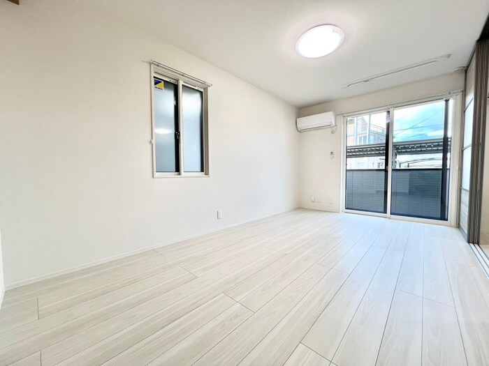 物件内観写真7　(居室)