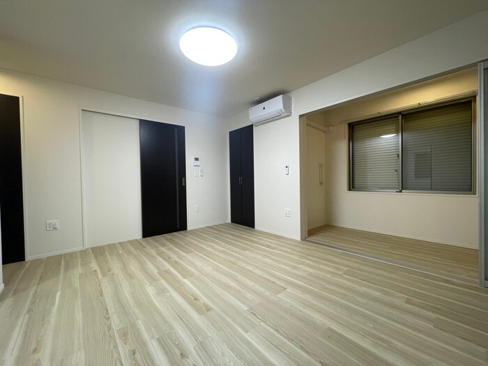 物件内観写真9　(居室)