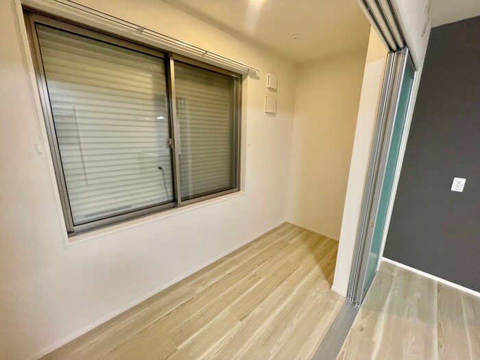 物件内観写真10　(居室)