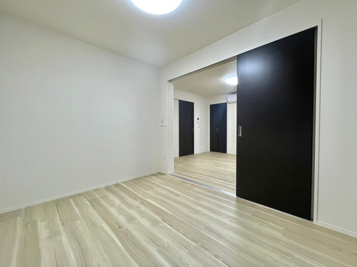 物件内観写真11　(居室)