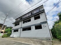 ブライトハイムC棟の外観写真