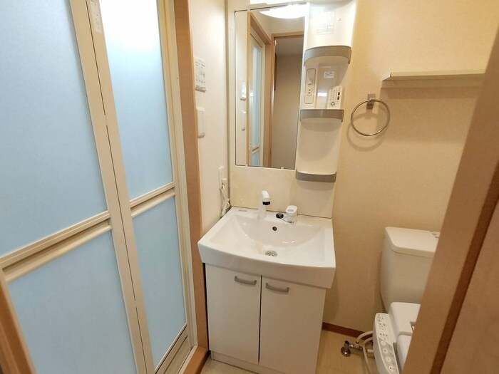 物件内観写真13　(洗面)