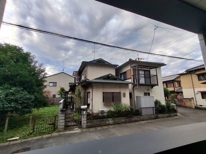 物件内観写真22　(室内からの展望)