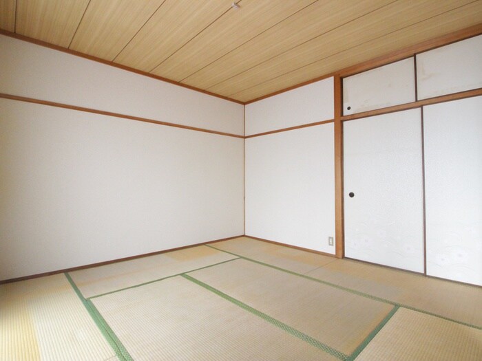 物件内観写真16　(居室)