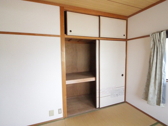 物件内観写真18　(収納)