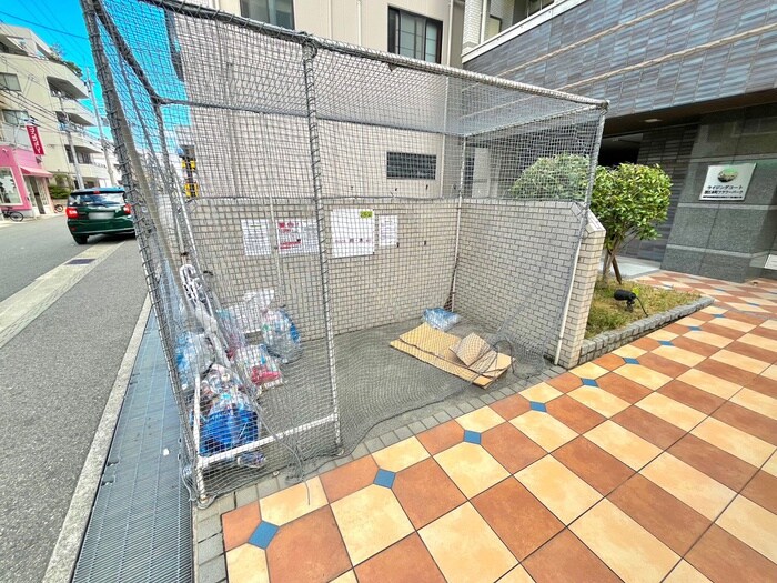 物件外観写真6　(建物設備)