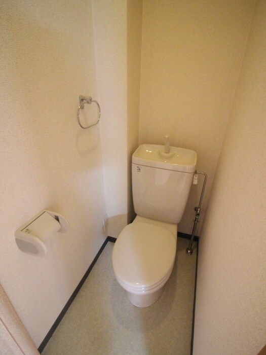 物件内観写真15　(トイレ)