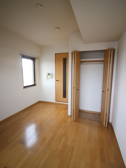 物件内観写真17　(居室)