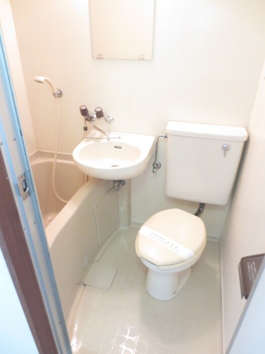 物件内観写真8　(バス／シャワールーム等)